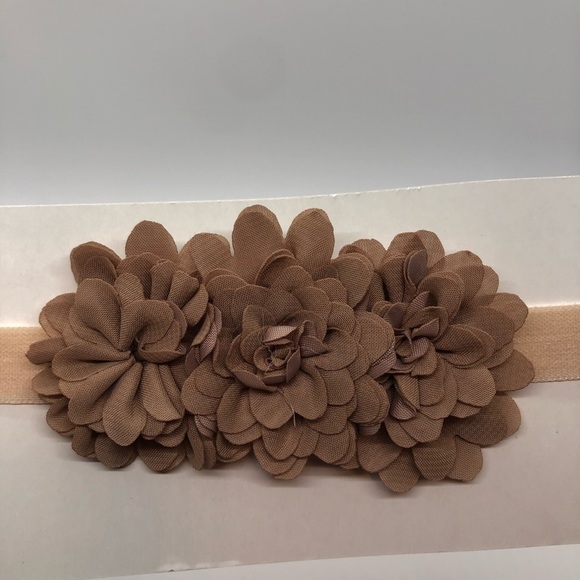 Joshelin Brown Tan Flower Headband Hairband - Picture 4 of 7